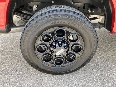 Used 2025 Ford F350 XLT w/ Black Appearance Package AWD/4WD image 18