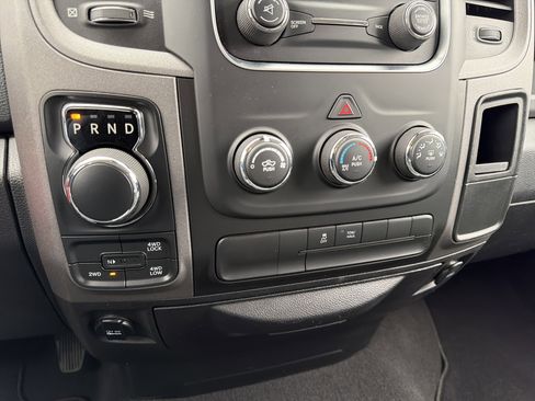 Used 2018 RAM 1500 Express w/ Express Value Package image 21