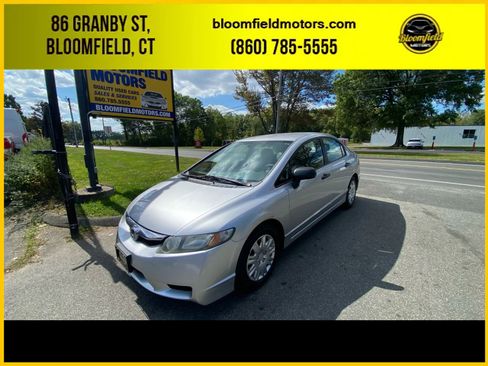 Used 2010 Honda Civic DX-VP image 1