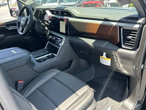 New 2025 GMC Sierra 2500 Denali w/ Technology Package image 25
