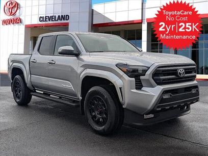 New 2025 Toyota Tacoma SR5