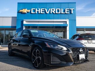 Used 2023 Nissan Altima 2.5 SR video 1