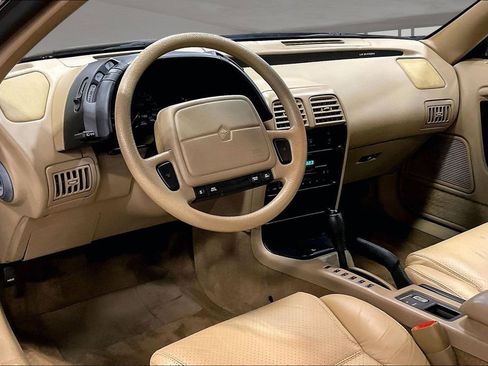 Used 1993 Chrysler LeBaron Convertible FWD image 15