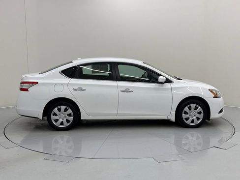Used 2015 Nissan Sentra SV image 6