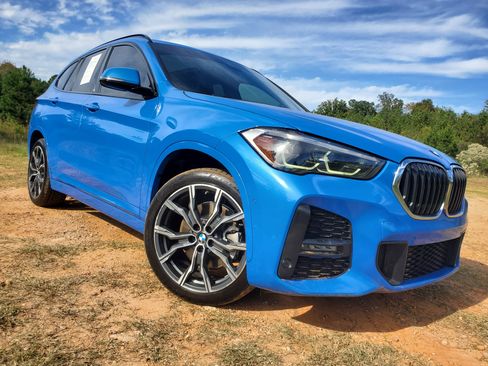 Used 2020 BMW X1 sDrive28i w/ Premium Package image 14