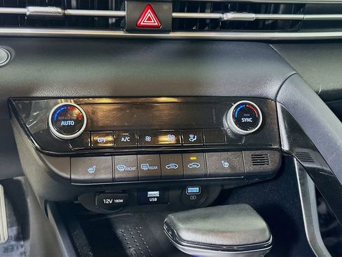 Used 2022 Hyundai Elantra SEL w/ Convenience Package image 21