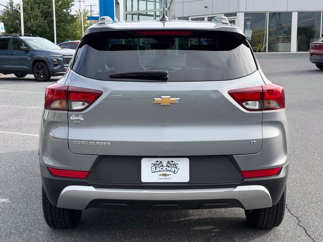 Certified 2023 Chevrolet TrailBlazer LT w/ Convenience Package FWD image 11
