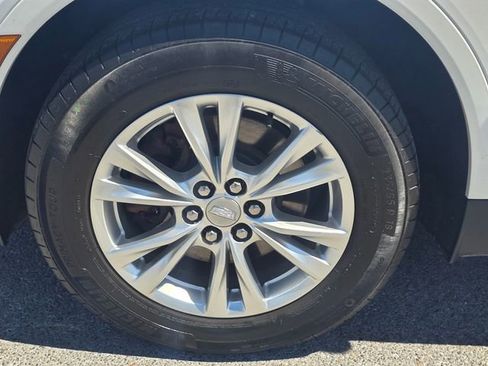 Used 2024 Cadillac XT5 Luxury image 10