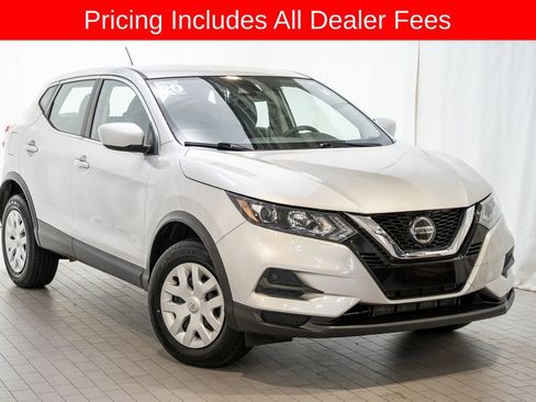 Used 2020 Nissan Rogue Sport S FWD image 1