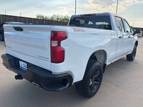 Used 2023 Chevrolet Silverado 1500 Custom Trail Boss AWD/4WD image 3