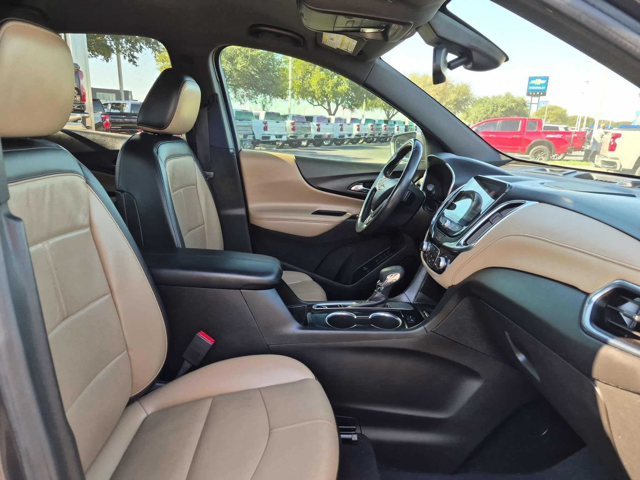 Used 2022 Chevrolet Equinox Premier FWD image 29
