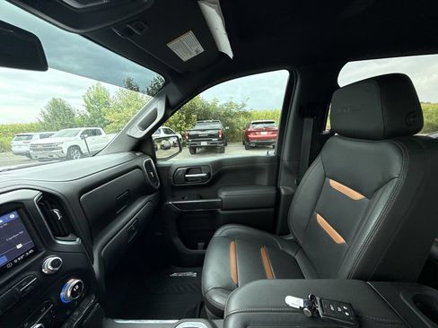 Used 2020 GMC Sierra 1500 AT4 w/ AT4 Premium Package AWD/4WD image 26