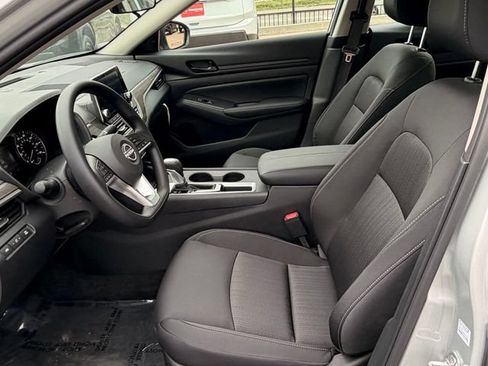 New 2026 Nissan Altima 2.5 SV FWD image 27