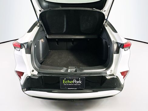 Used 2025 Buick Envista Sport Touring image 27