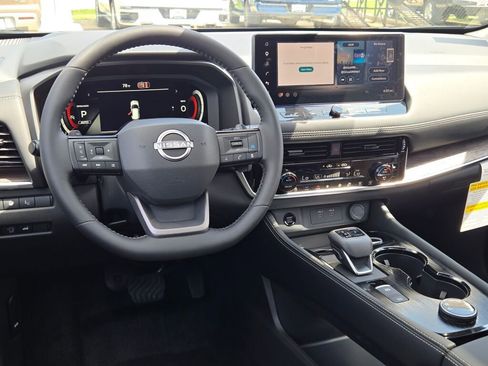 New 2026 Nissan Rogue Platinum w/ Platinum Premium Package AWD/4WD image 19