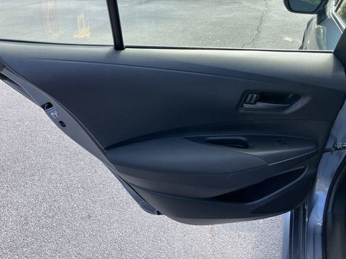Used 2025 Toyota Corolla LE FWD image 21