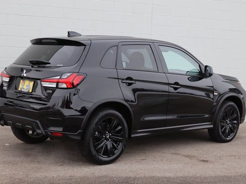Used 2025 Mitsubishi Outlander Sport LE image 31