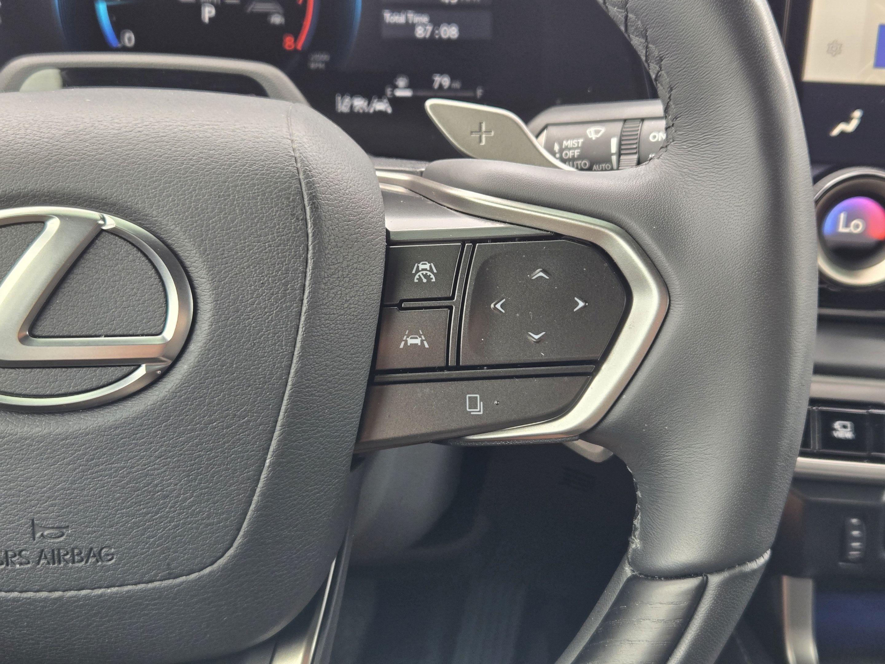 Used 2025 Lexus RX 350 FWD w/ Convenience Package image 26