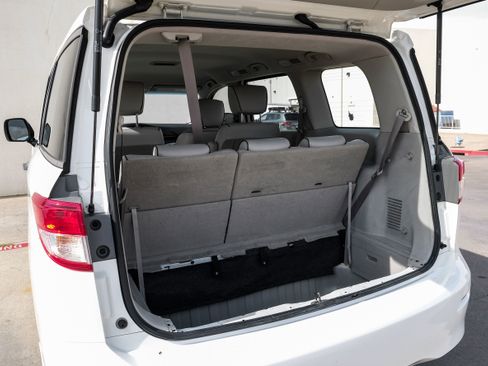Used 2015 Nissan Quest S FWD image 48