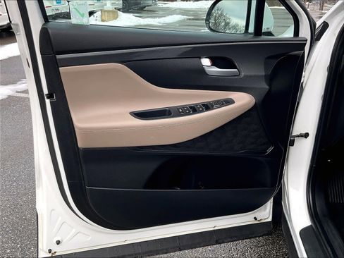 Used 2023 Hyundai Santa Fe SEL image 9