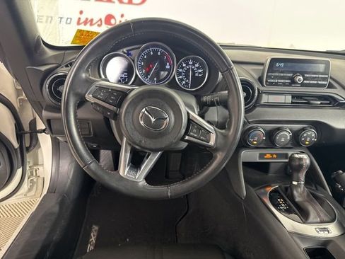 Used 2016 MAZDA MX-5 Miata Sport image 13