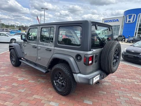 Used 2022 Jeep Wrangler Unlimited Sport AWD/4WD image 34