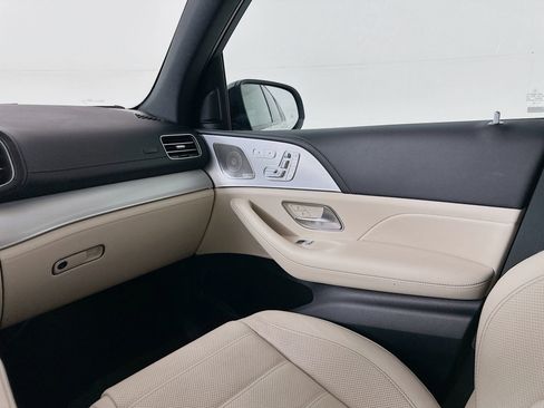 Certified 2023 Mercedes-Benz GLS 580 4MATIC image 26