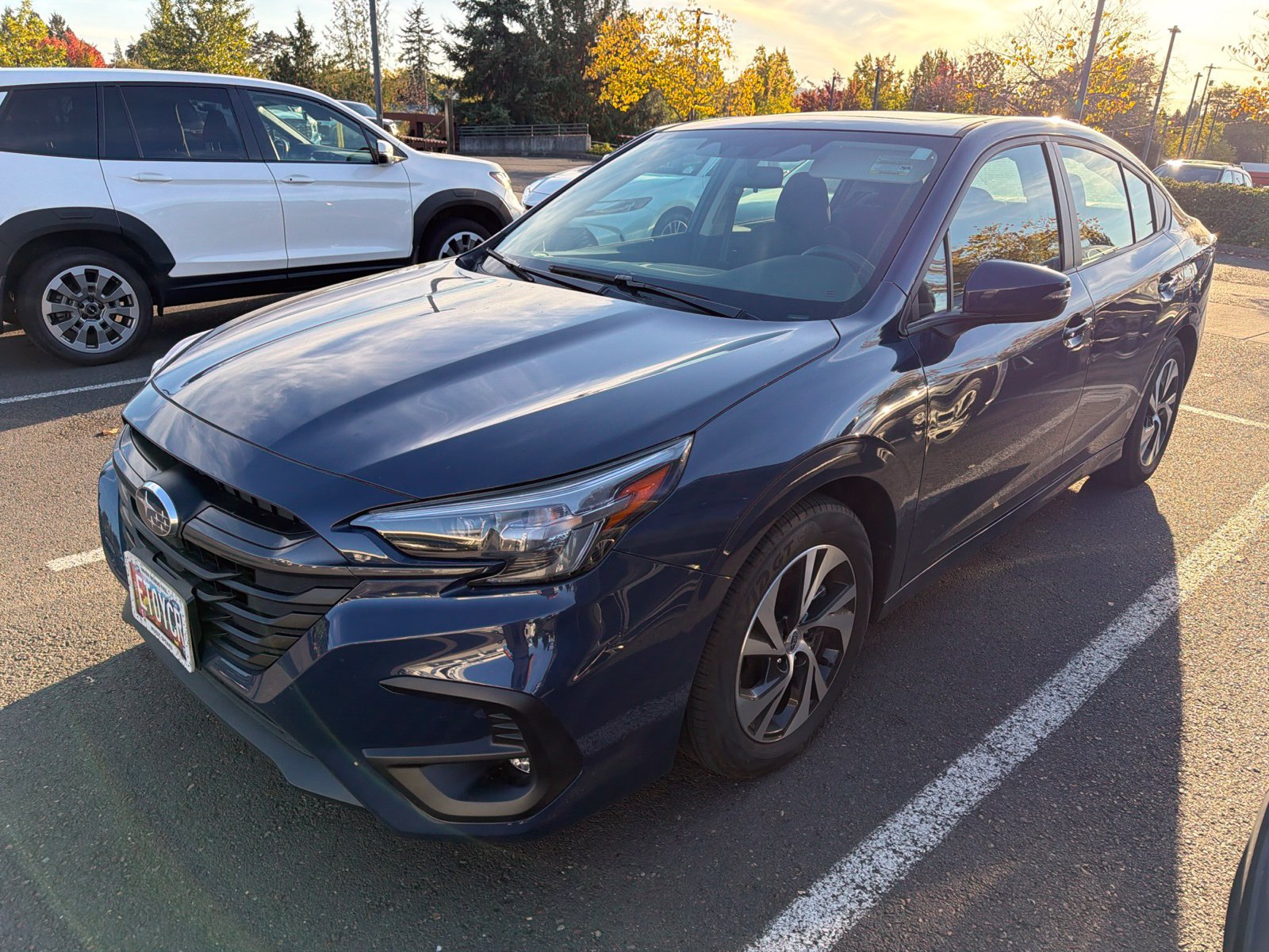 Used 2025 Subaru Legacy Premium AWD/4WD image 1