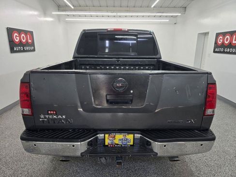 Used 2012 Nissan Titan SV RWD image 5