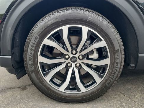 Certified 2023 Ford Explorer ST-Line w/ Class IV Trailer Tow Package RWD image 27