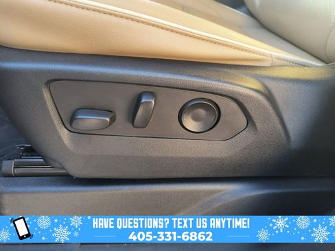 Used 2023 Chevrolet Suburban Premier image 20