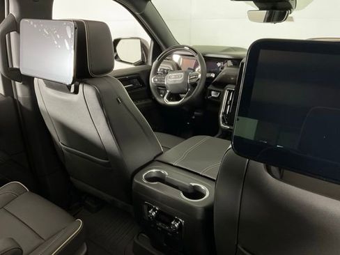 New 2026 GMC Yukon XL Elevation w/ Elevation Premium Package AWD/4WD image 35