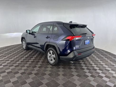Used 2023 Toyota RAV4 XLE image 9