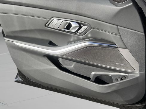 New 2026 BMW M3 w/ Executive Package image 22