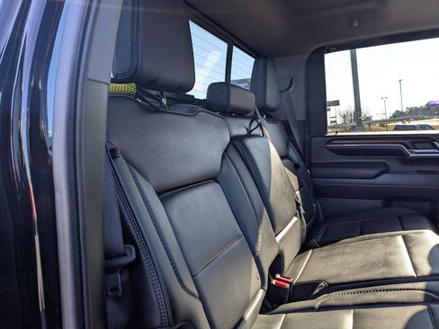 Used 2024 GMC Sierra 2500 Denali w/ Denali Reserve Package image 26