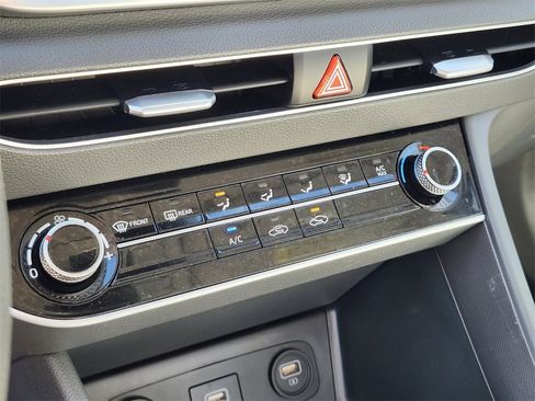 Used 2023 Hyundai Sonata SE image 20