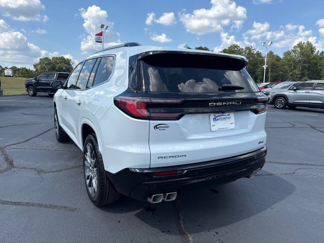 New 2026 GMC Acadia Denali Ultimate FWD image 5