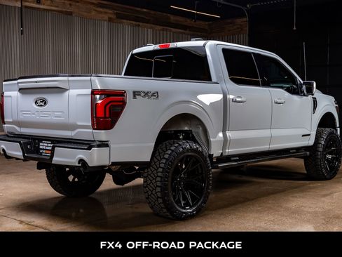 Used 2025 Ford F150 Lariat w/ Equipment Group 501A Mid image 10