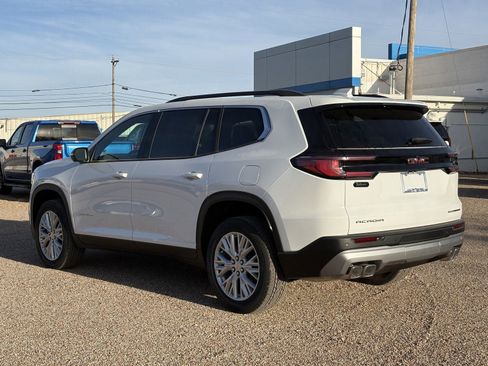 New 2026 GMC Acadia Elevation image 10