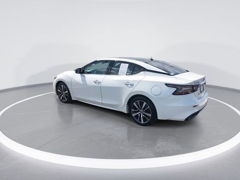 Used 2019 Nissan Maxima 3.5 SL w/ Floor Mat Group FWD image 6