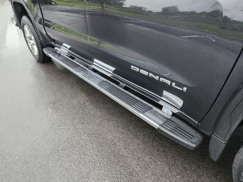 Used 2022 GMC Sierra 1500 Denali AWD/4WD image 13