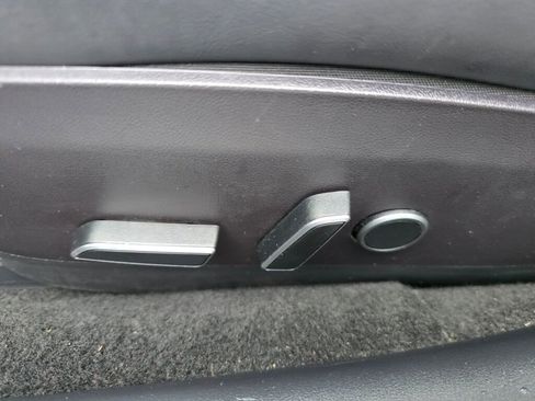 Used 2021 Tesla Model 3 Standard Range Plus image 22