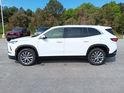 New 2026 Buick Enclave Preferred image 3