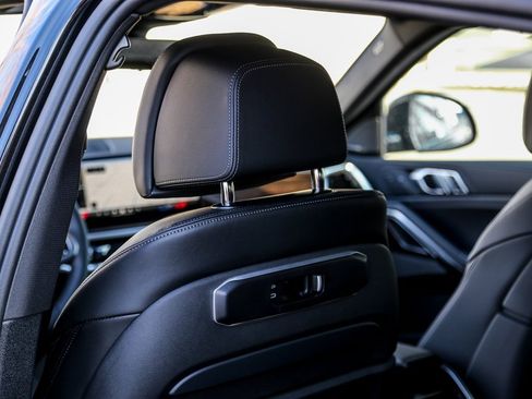 New 2026 BMW X6 xDrive40i w/ Executive Package image 20