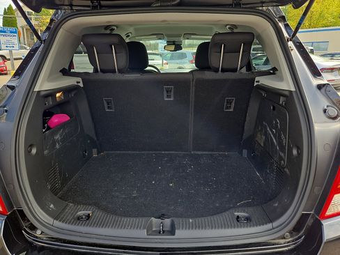 Used 2022 Chevrolet Trax LS w/ Tint and Cruise Package image 28