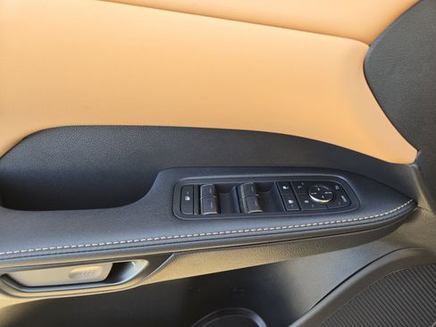 New 2026 Lexus RX 450h AWD image 10