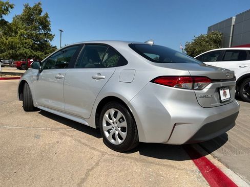 Used 2024 Toyota Corolla LE FWD image 8