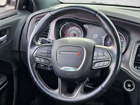 Used 2023 Dodge Charger SXT image 11