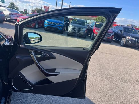 Used 2016 Buick Verano w/ Comfort Package FWD image 14