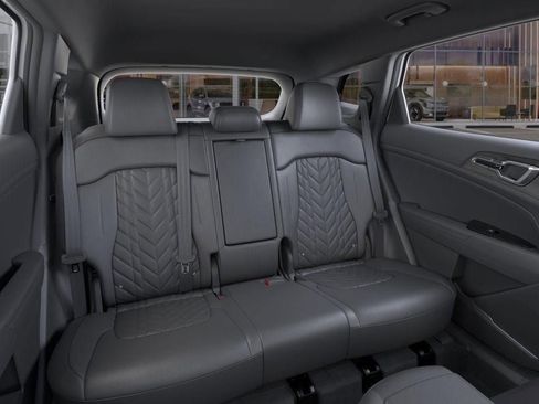 Certified 2025 Kia Sportage X-Line image 16